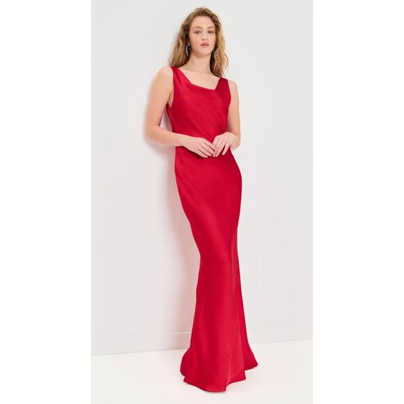 Norma Kamali Deep Drape Neck Gown in Tiger Red - Picture 4 of 11